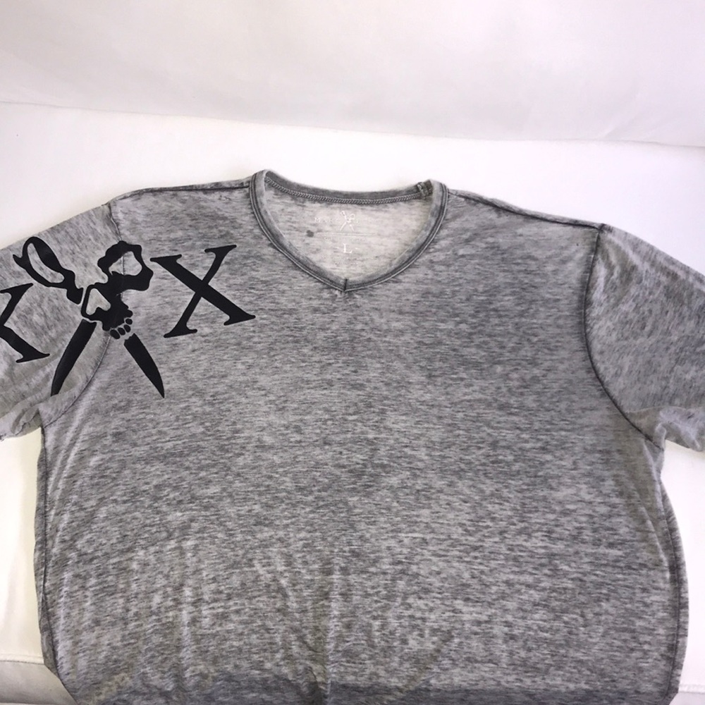 Marc Ecko t shirt